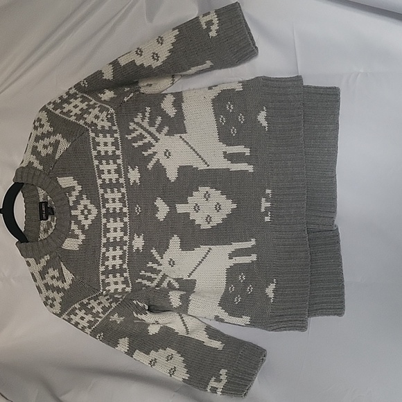 Nordic grey reindeer sweater - Picture 6 of 7